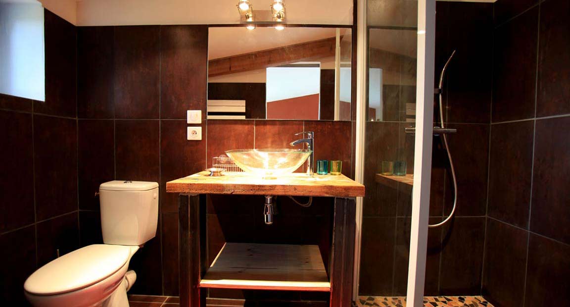 Salle d'eau Chambre d'hôtes Tramontane Chambre d'hôtes Arles - Salle d'eau Chambre Tramontane